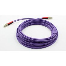 Cabo de fibra óptica Om4 com conector LC